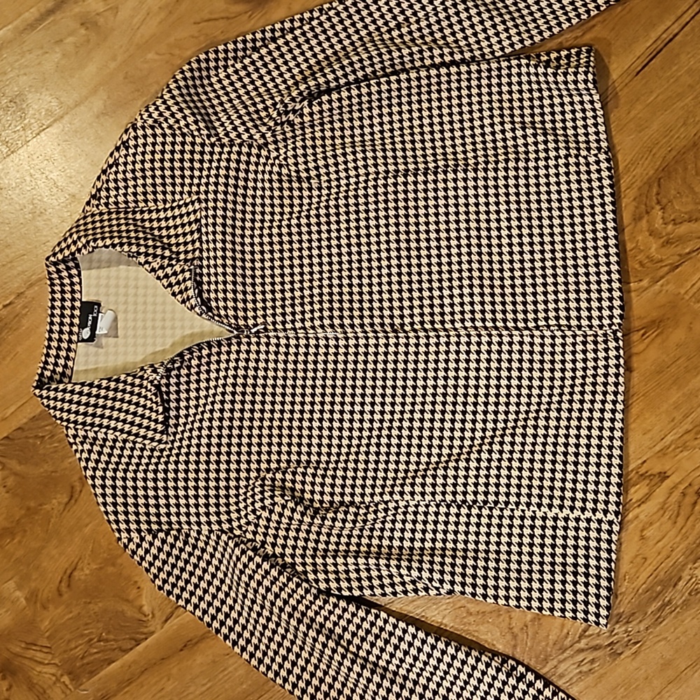 First Option too! Zip Jacket Houndstooth size 24W